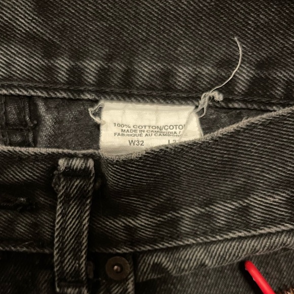Levi’s Faded Black Denim Mini Skirt size 32 - Picture 8 of 8